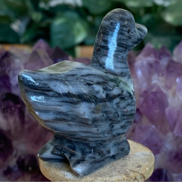 Natural Marble Carved Duck Figurine Bird Figure Carving Polished Pocket Pet 2.5" - Picture 6 of 12